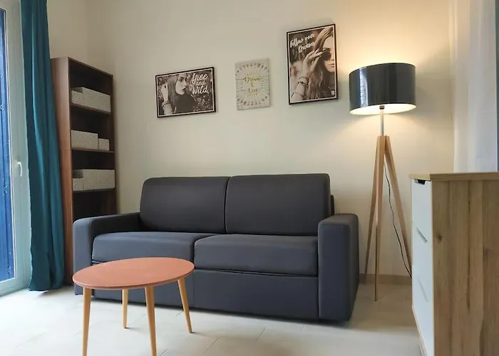 Terrace 600m From The Thermal Center Lamalou-les-Bains